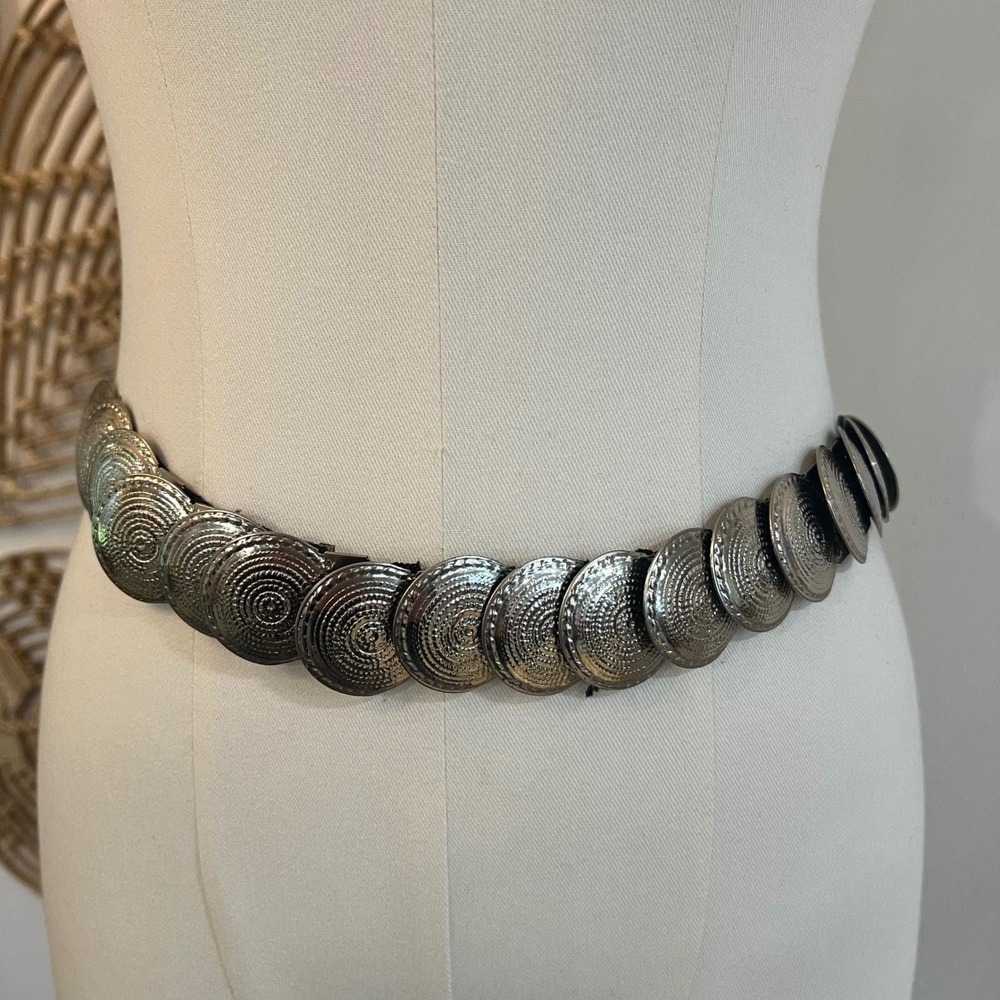 Vintage Silver Metal Elastic Medallion Coin Belt Boho Western M L - Picture 2 of 8